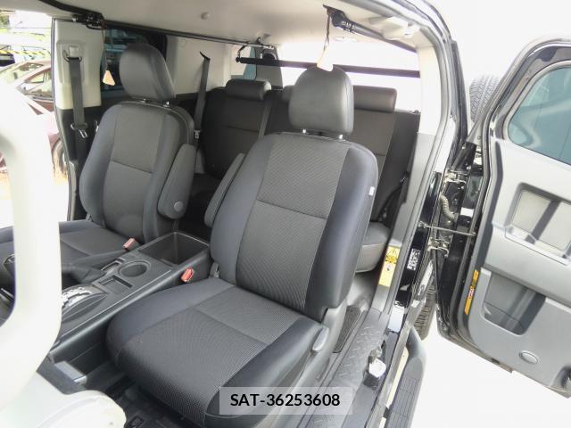 Toyota FJ CRUISER 2013-06 8379745-7