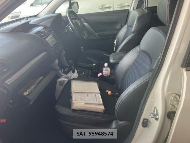 Subaru FORESTER 2014-04 8378509-19