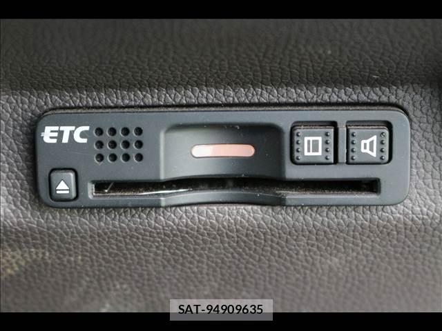 Honda FREED HYBRID 2017-02 8379504-15