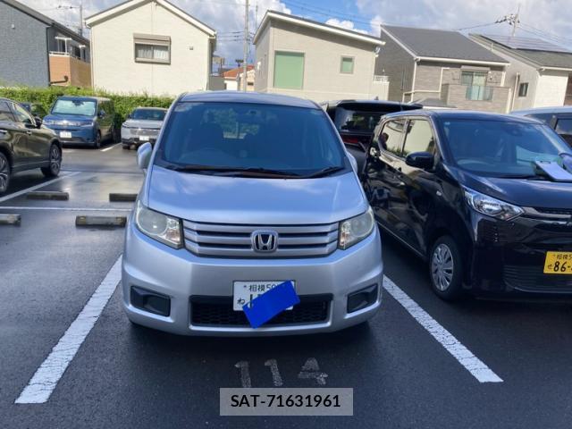 Honda FREED SPIKE 2011-09 8379000-1