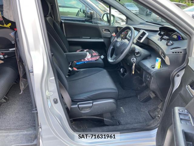 Honda FREED SPIKE 2011-09 8379000-16