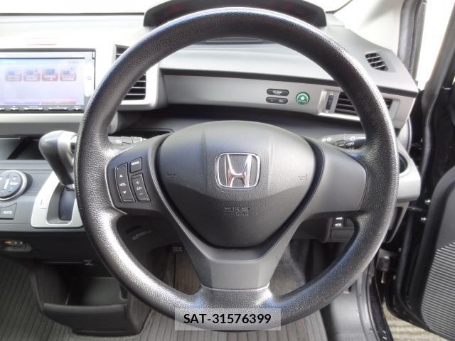 Honda FREED 2014-04 8379465-5