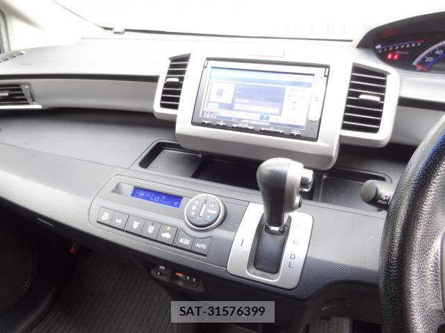 Honda FREED 2014-04 8379465-6