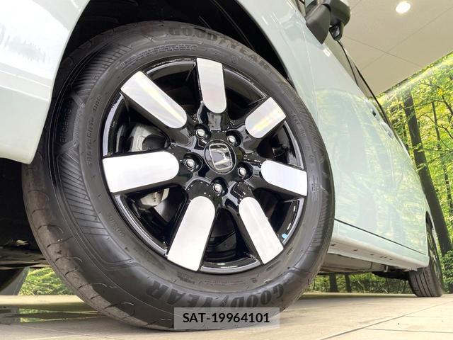 Honda FREED 2026-03 8379942-13
