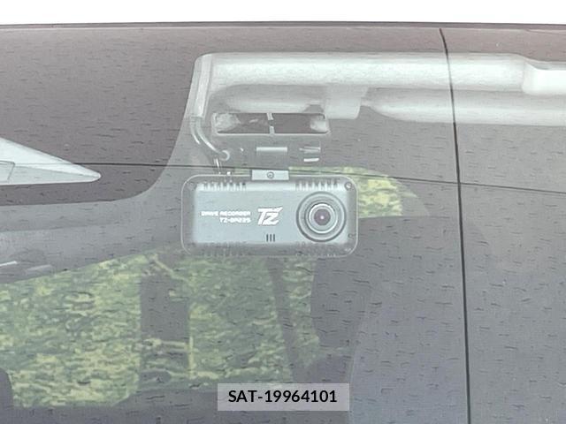 Honda FREED 2026-03 8379942-6