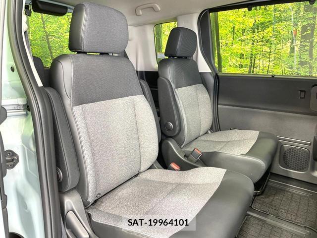 Honda FREED 2026-03 8379942-8