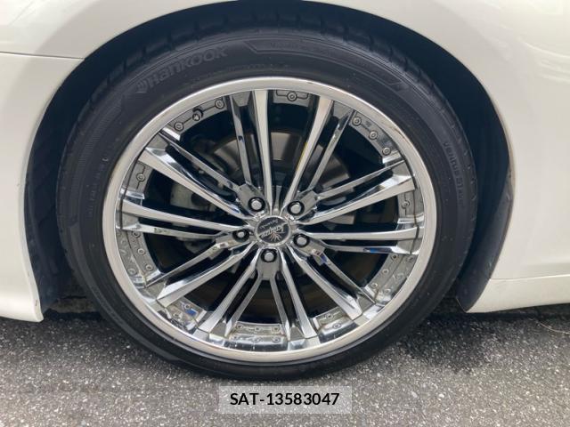 Nissan FUGA 2009-12 8378958-13