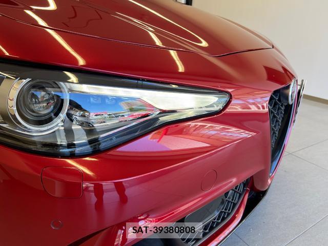 ALFA ROMEO Giulia 2021-10 8379098-4