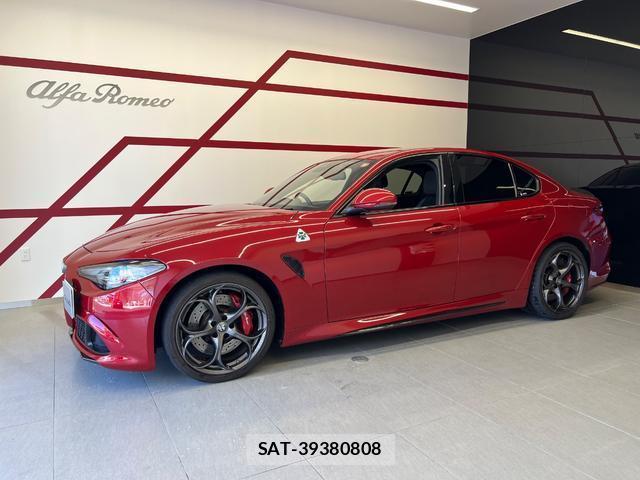 ALFA ROMEO Giulia 2021-10 8379098-7