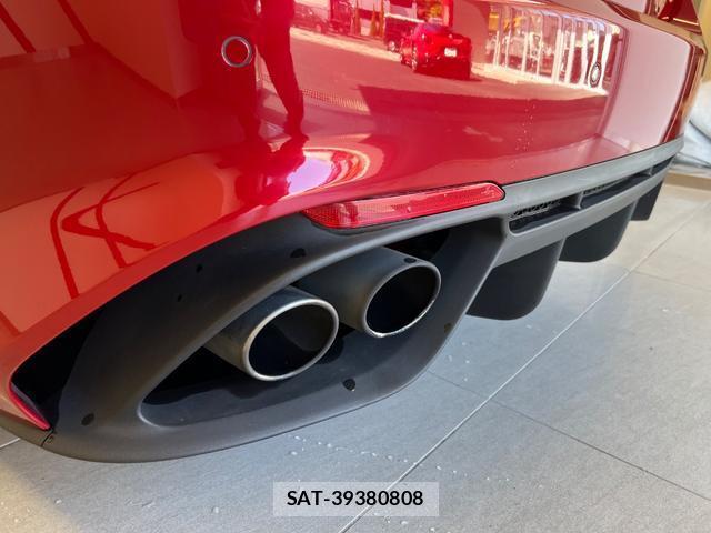 ALFA ROMEO Giulia 2021-10 8379098-8