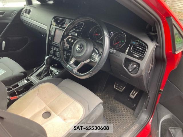VolksWagen GOLF VARIANT 2014-10 8378917-12