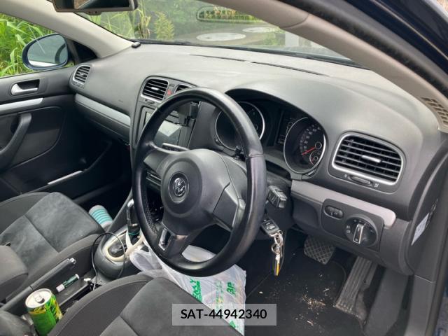 VolksWagen GOLF VARIANT 2012-03 8380008-7