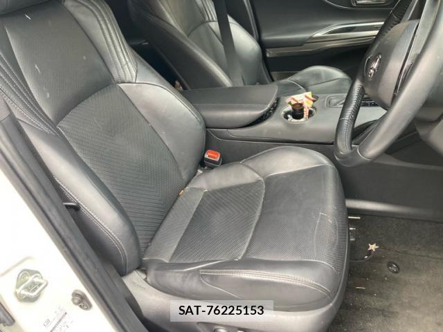 Toyota HARRIER HYBRID 2023-06 8378942-11