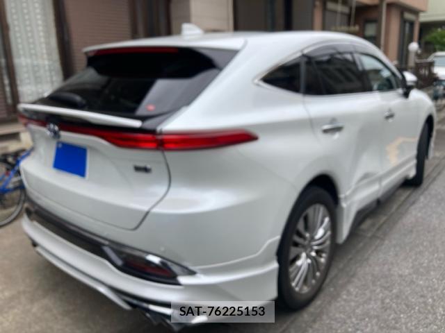 Toyota HARRIER HYBRID 2023-06 8378942-12