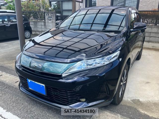 Toyota HARRIER 2017-12 8378517-0