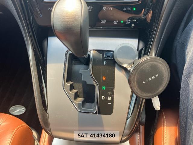 Toyota HARRIER 2017-12 8378517-15