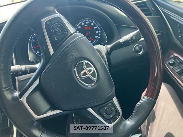 Toyota HARRIER 2014-11 8378719-11