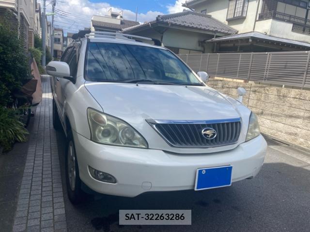 Toyota HARRIER 2007-08 8378888-2