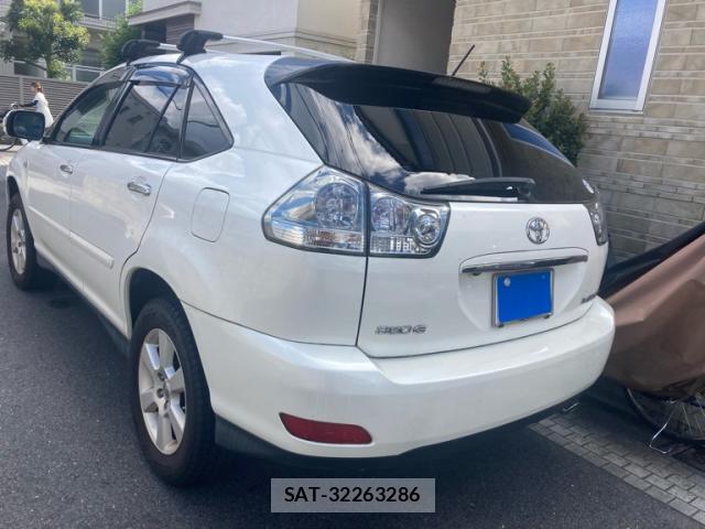 Toyota HARRIER 2007-08 8378888-5