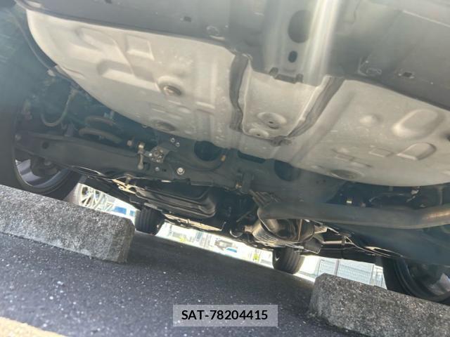 Toyota HARRIER 2019-03 8378944-19