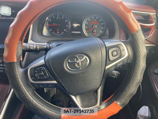Toyota HARRIER 2014-11 8378954-15