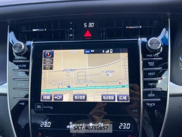 Toyota HARRIER 2015-09 8379349-17