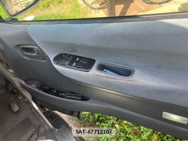 Toyota HIACE VAN 2003-02 8378720-10