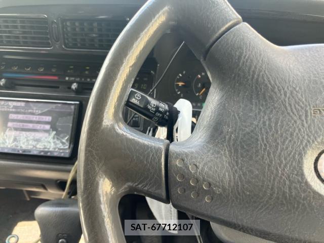 Toyota HIACE VAN 2003-02 8378720-11