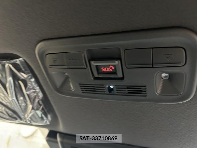 Toyota HIACE VAN 2026-07 8379796-4