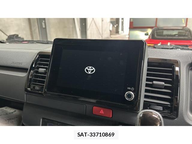 Toyota HIACE VAN 2026-07 8379796-6