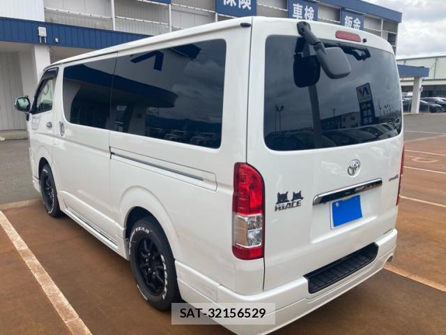 Toyota HIACE VAN 2015-02 8380009-13