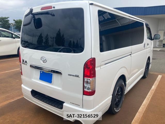 Toyota HIACE VAN 2015-02 8380009-2