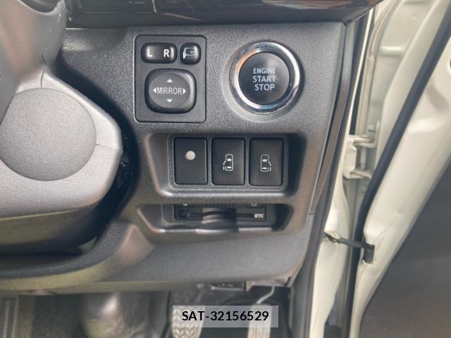 Toyota HIACE VAN 2015-02 8380009-8