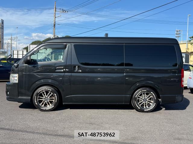 Toyota HIACE WAGON 2011 8378662-10