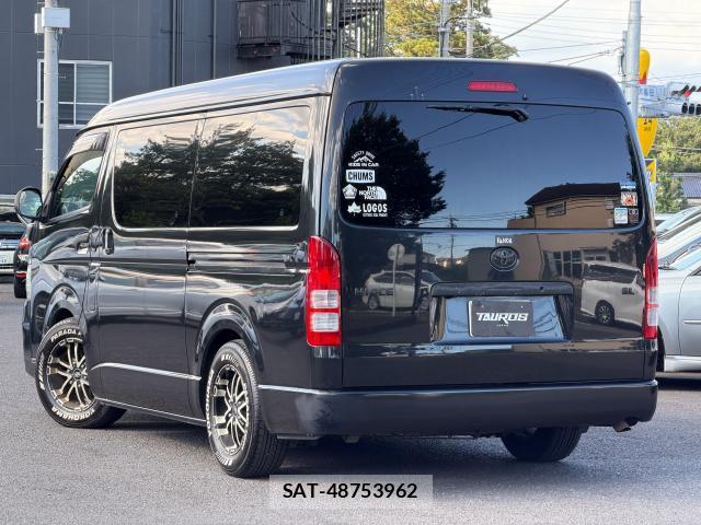 Toyota HIACE WAGON 2011 8378662-14