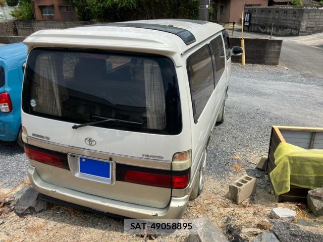 Toyota HIACE WAGON 2001-02 8379008-12