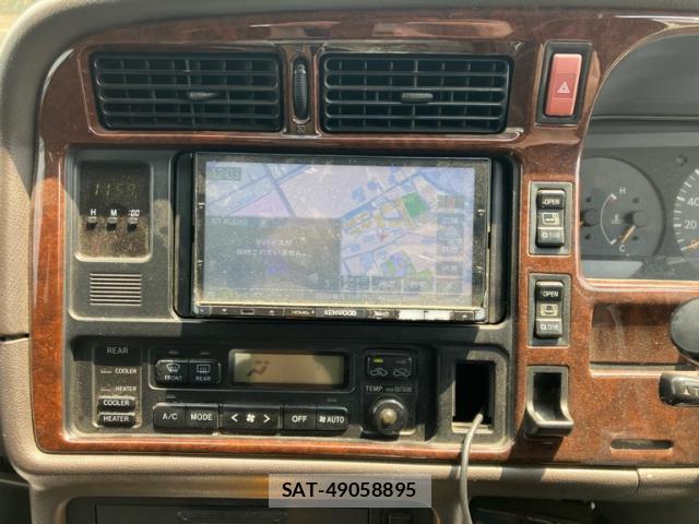 Toyota HIACE WAGON 2001-02 8379008-19