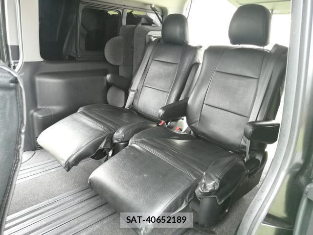 Toyota HIACE WAGON 2011-07 8380140-12