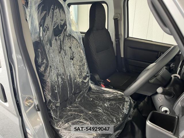 Daihatsu HIJET CARGO 2026-05 8379182-5