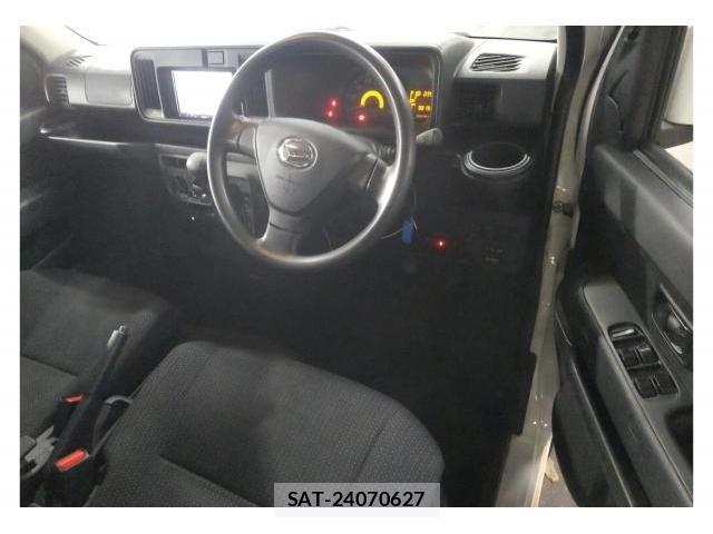 Daihatsu HIJET CARGO 2018-06 8379880-1