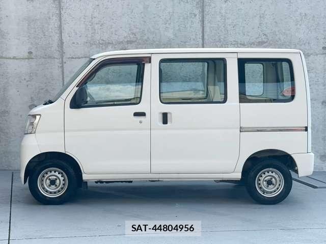 Daihatsu HIJET CARGO 2014-12 8379903-2