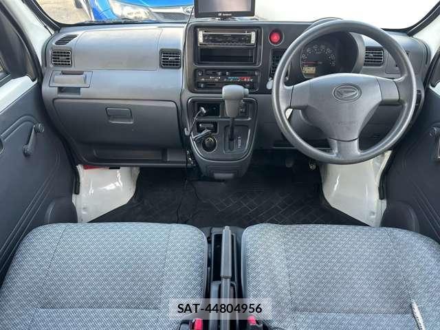 Daihatsu HIJET CARGO 2014-12 8379903-4