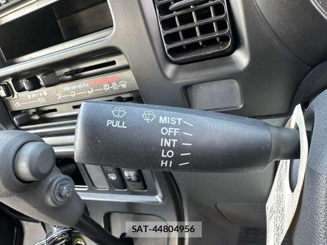 Daihatsu HIJET CARGO 2014-12 8379903-9