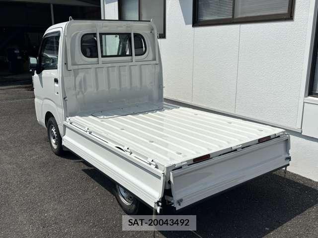 Daihatsu HIJET TRUCK 2023-12 8379845-13