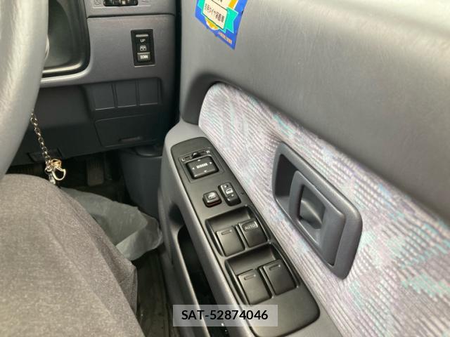 Toyota HILUX SURF 1999-10 8379004-8