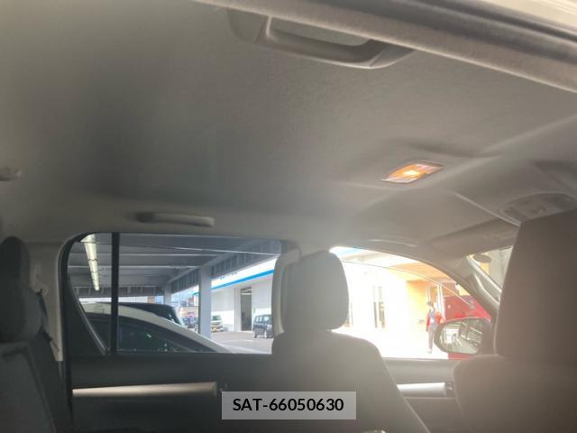 Toyota HILUX 2020-09 8378495-16