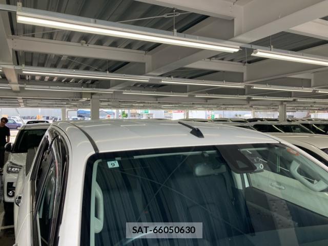 Toyota HILUX 2020-09 8378495-3