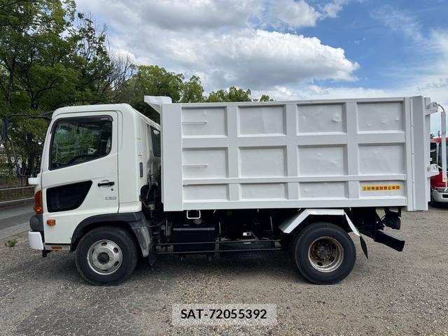 Hino RANGER 2017-06 8379372-2
