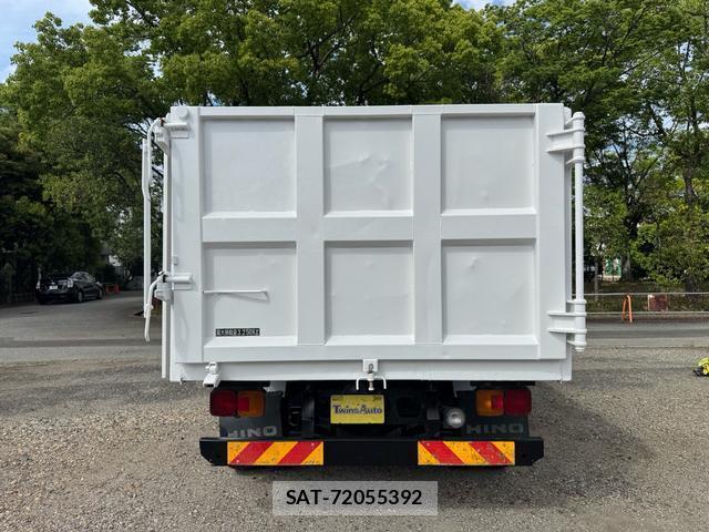 Hino RANGER 2017-06 8379372-3