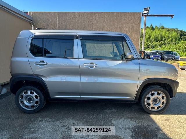 Suzuki HUSTLER 2017-03 8379563-14